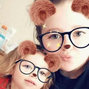 Meet your Posher, Taylor rae